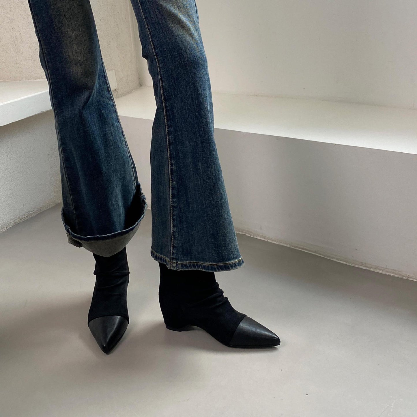 Height Increasing Insole Pile Style Booties Chelsea Pointed Women's Leather Boots