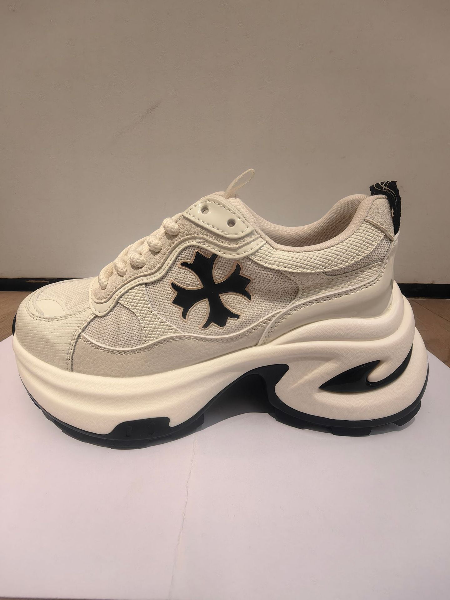 Women's Platform Dad Spring Versatile Small Mesh Elevator Women's Sports Shoes