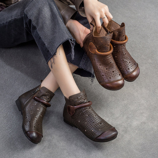 Women's Breathable Hollow Hole Retro Style Flat Sandals