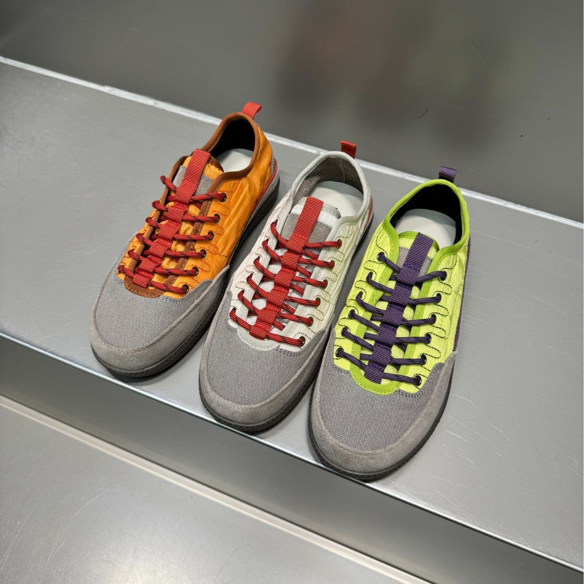 Women's Outdoor Style Stitching Low Top Flat Women's Sports Shoes