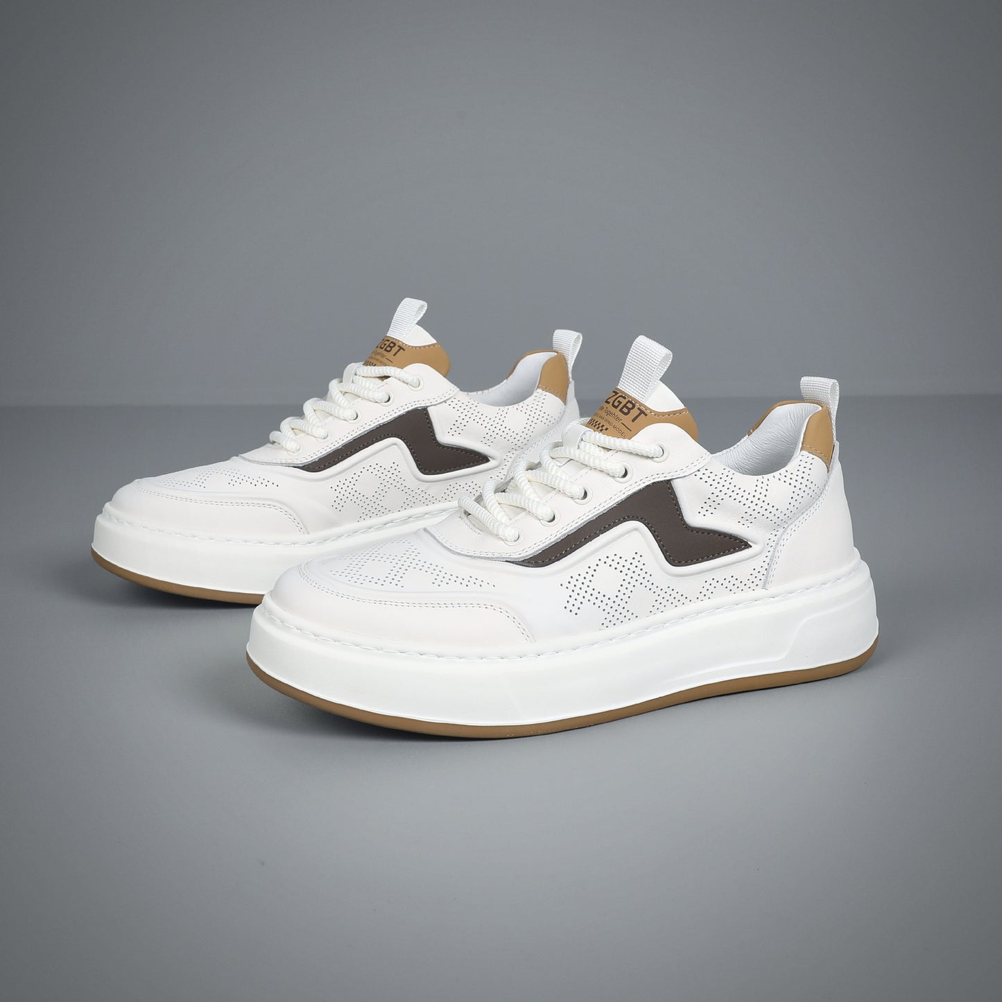 Men's Genuine Pure Cowhide Breathable Fashionable Soft Bottom Men's Board Shoes
