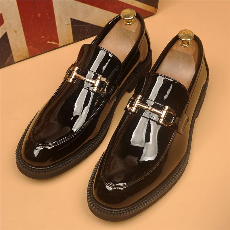 Men's Bright Business Formal Wear Slip-on Gradient Color Fashion Versatile Men's Casual Leather Shoes