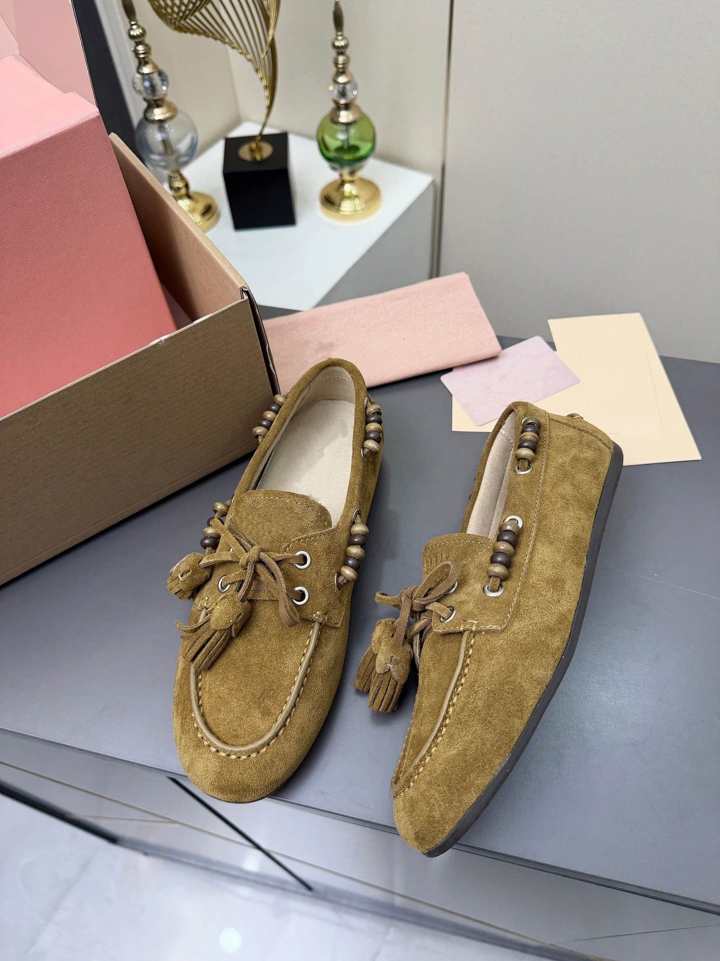 Women's Vintage Beaded Flat Bottom Lazy Slip-on Loafers