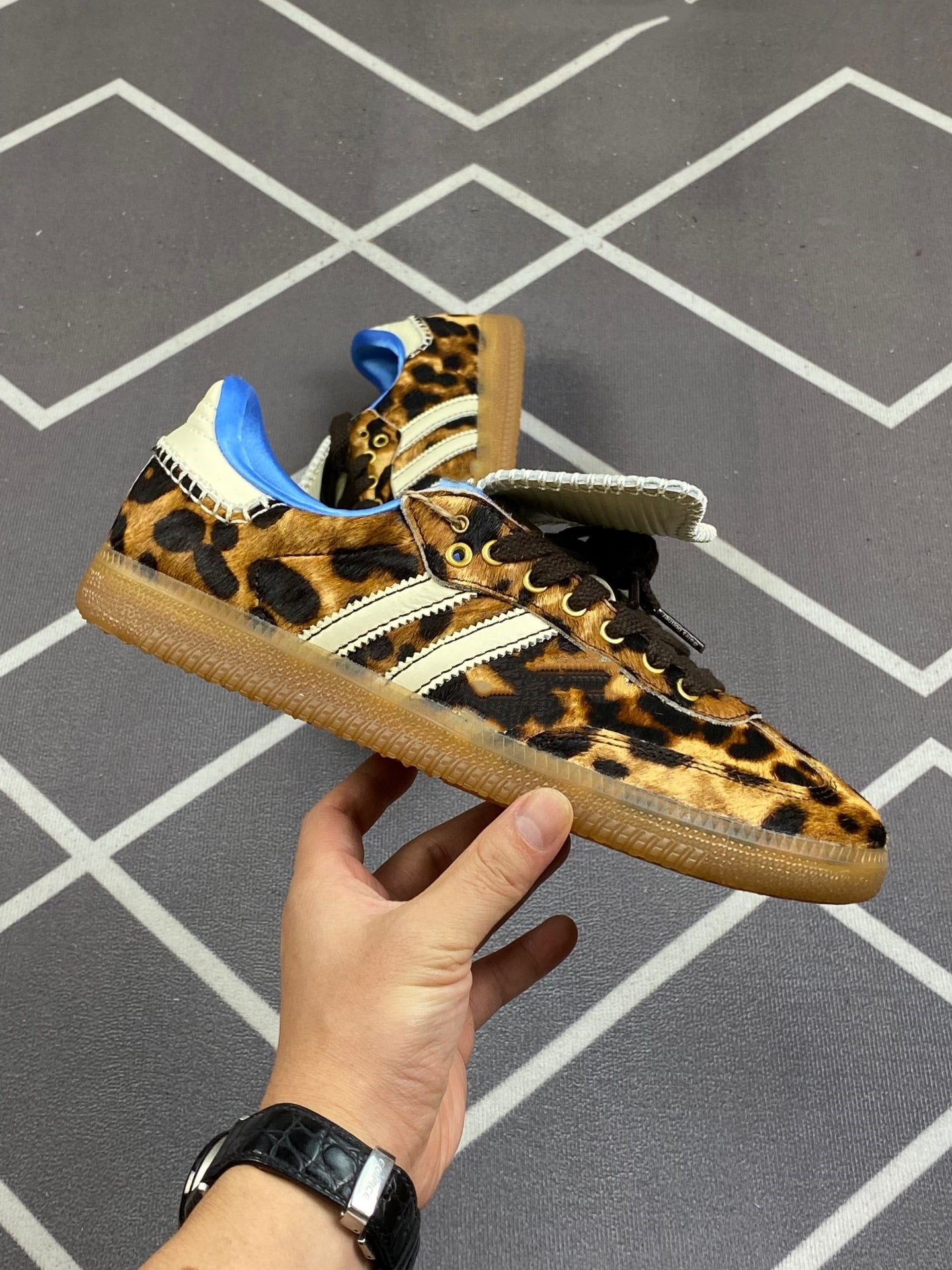 Women's & Men's Retro Training Dancing Sports Jogging Men's Board Shoes
