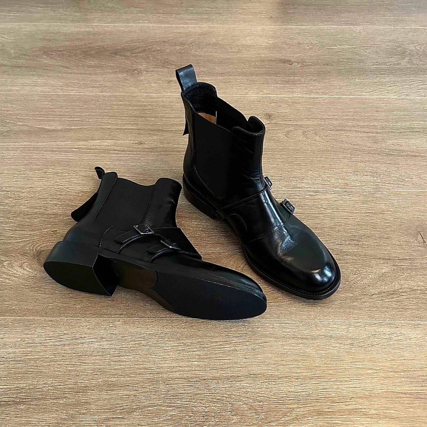 Women's Comfortable British Style Chelsea Thick Black Heels