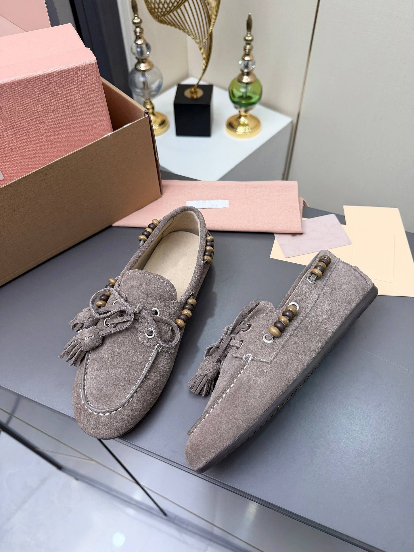 Women's Vintage Beaded Flat Bottom Lazy Slip-on Loafers