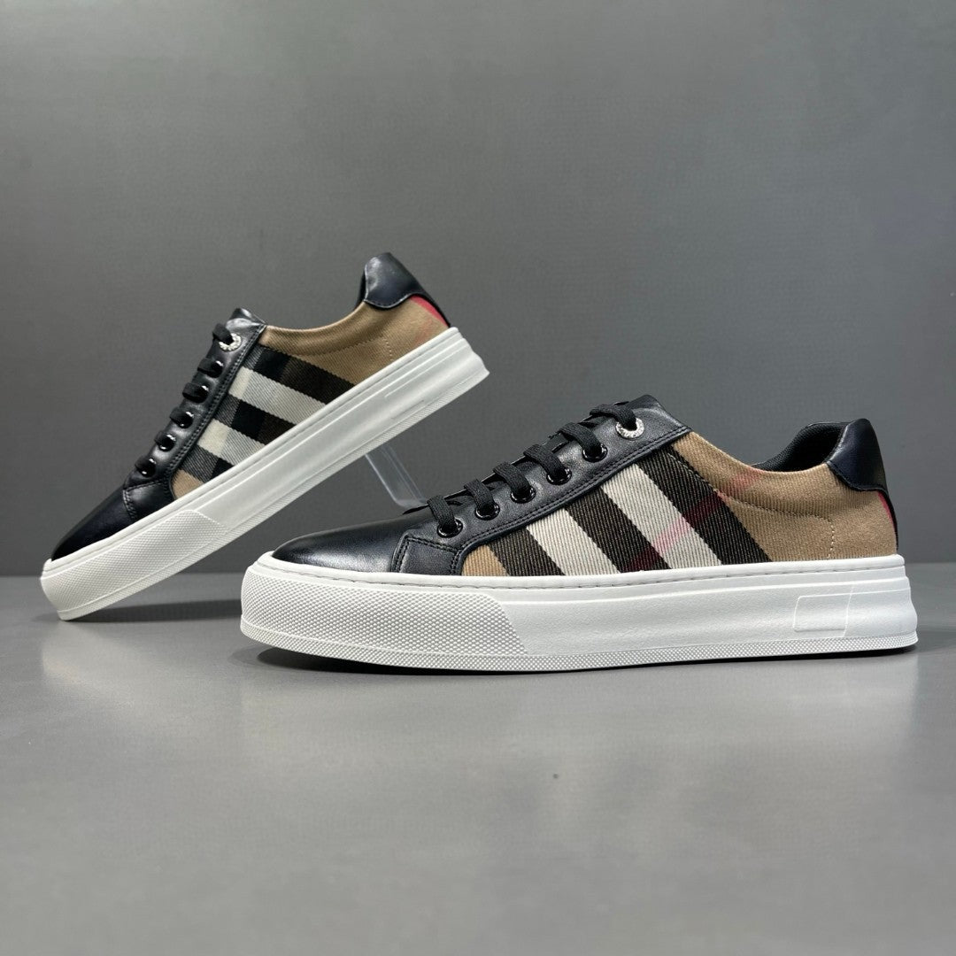 Comfortable Men's Summer Slip-on Fashion Trendy Sneakers