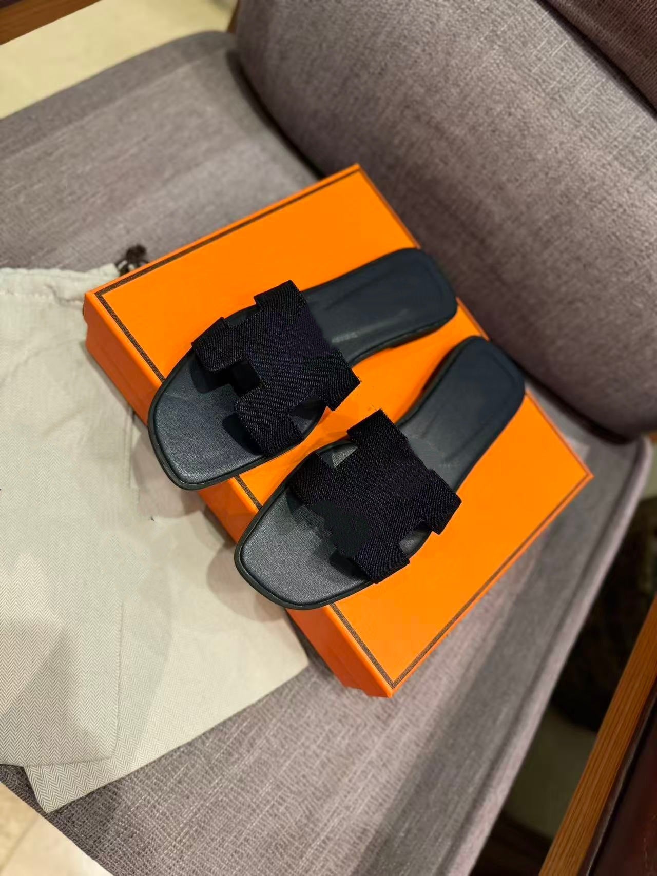 Women's Genuine Fashion Beach Outer Wear Chunky Heels