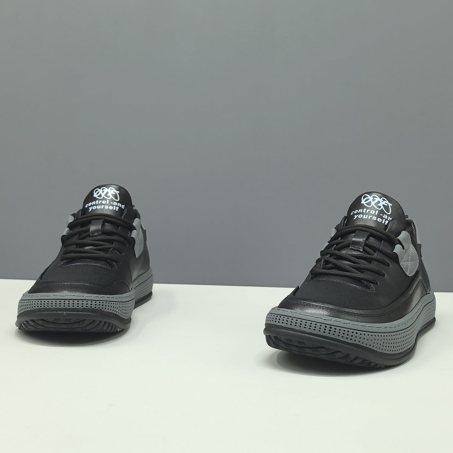 Men's Fashionable Genuine Head Tilt Trendy Sneakers