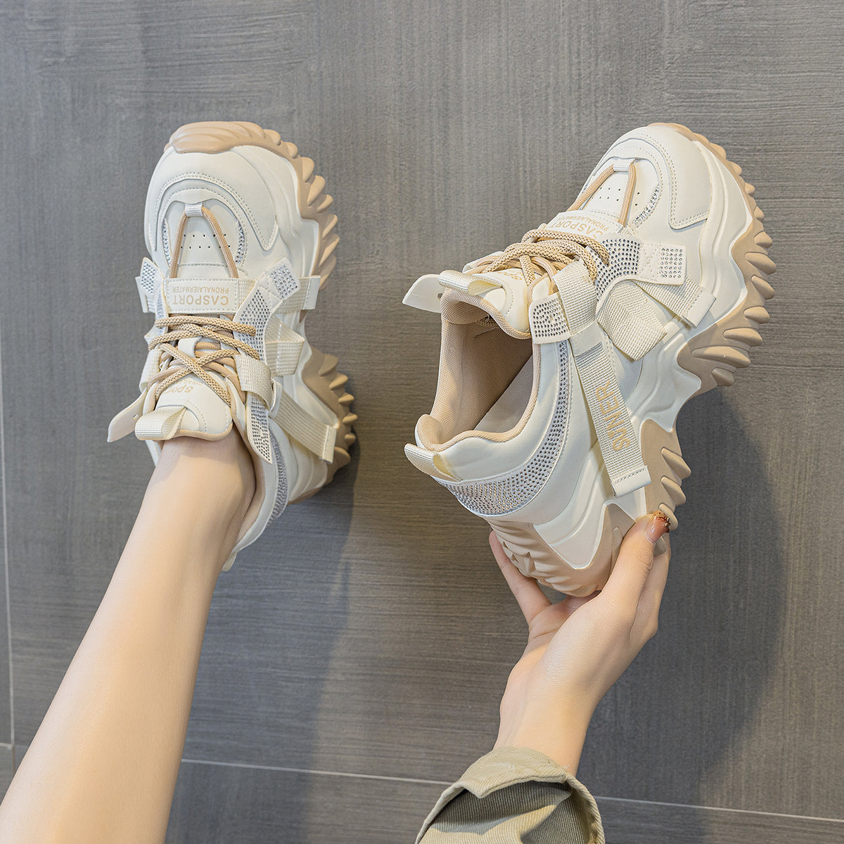 Women's Platform Dad Spring Popular Retro Fashion Height Increasing Women's Casual Shoes
