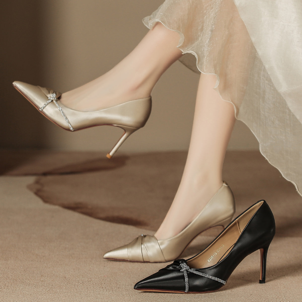 Women's Satin Pointed High High-grade Classic Style Banquet Bridesmaid Women's Fashion Shoes