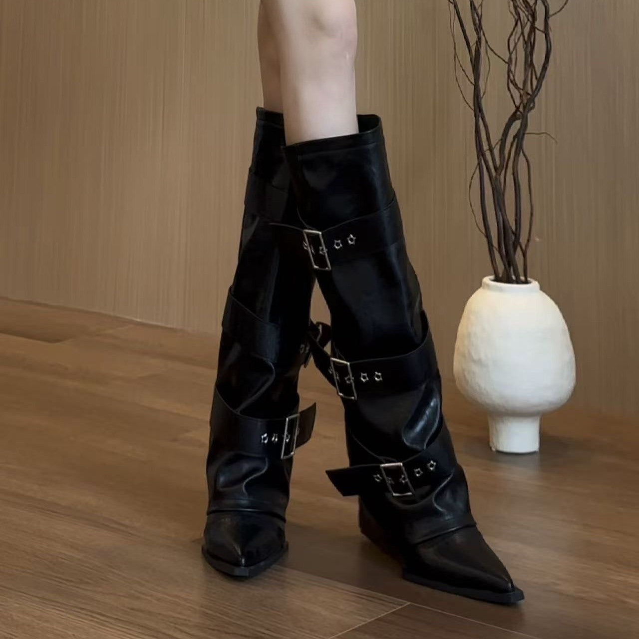 Women's Rivet Pointed Toe High-heeled Thigh Soft Stiletto Women's Leather Boots