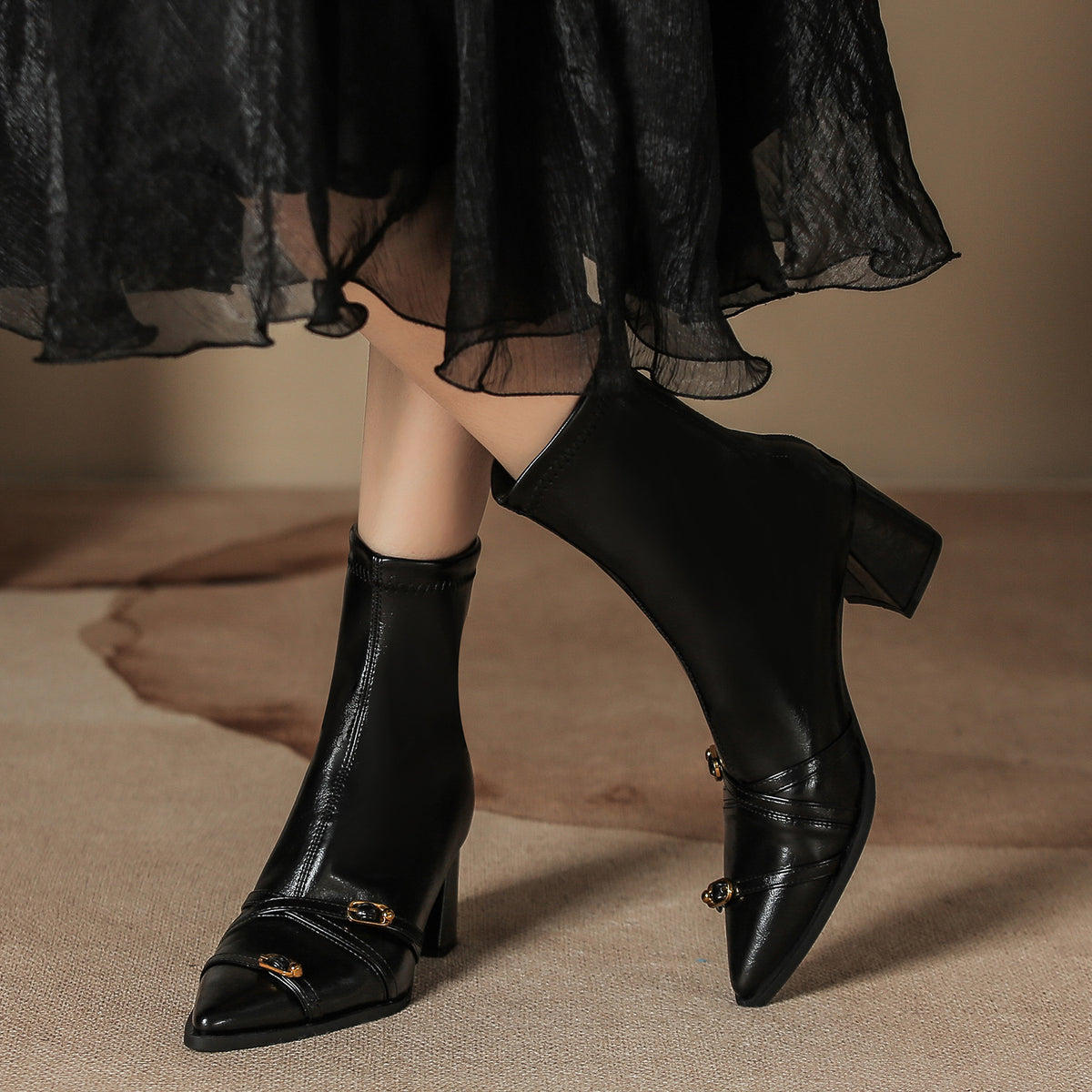 Women's Ankle Retro French Chunky Pointed Toe Back Zipper Women's Leather Boots
