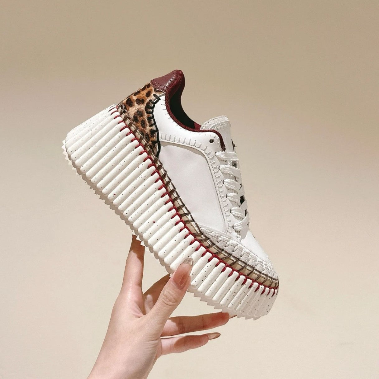 Women's Platform Elevator Wild Biscuit Shape Round Women's Casual Shoes