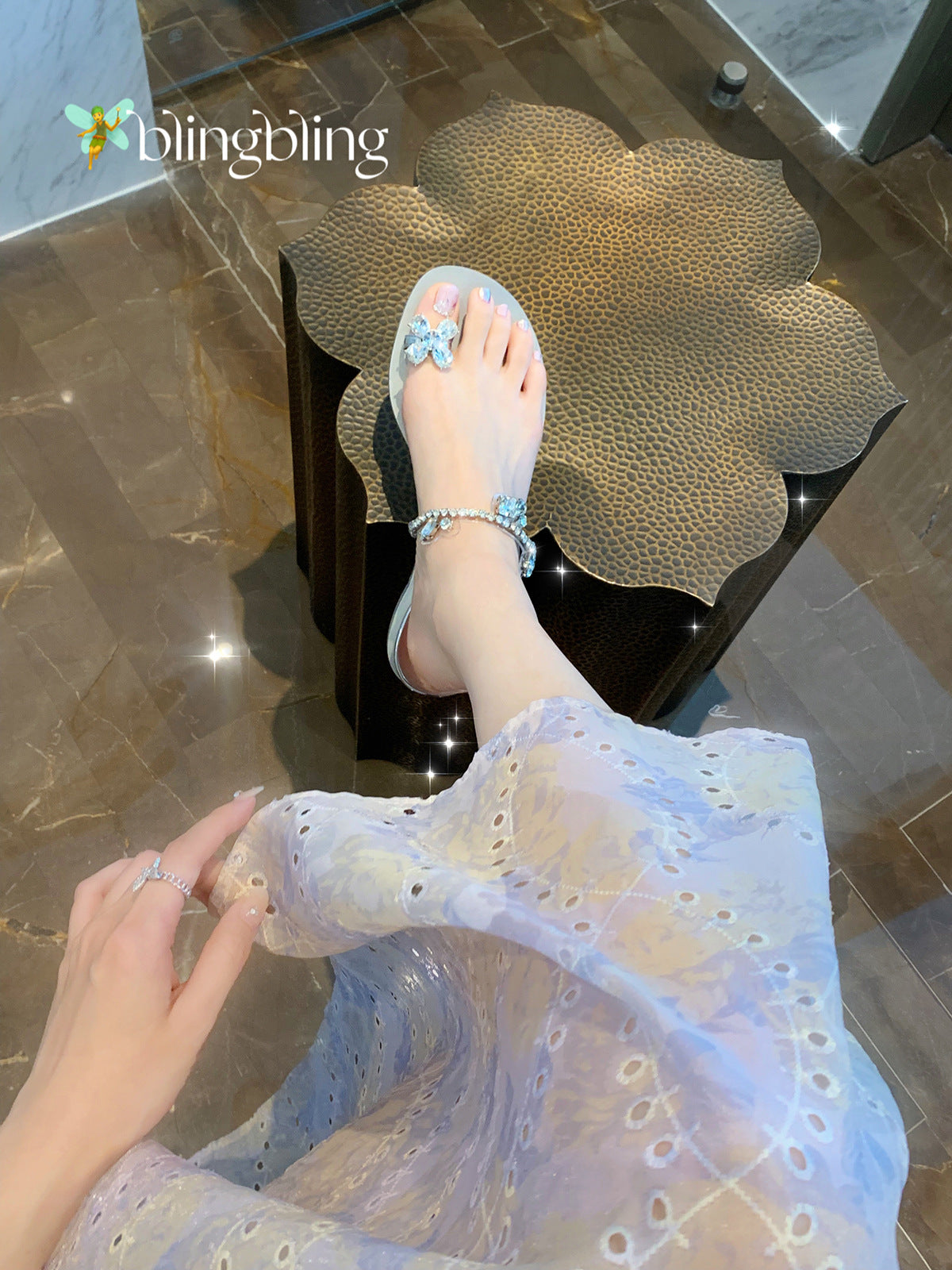 Women's Grape Mom Wonderland Fairy Style Rhinestone Flip-flops Slippers