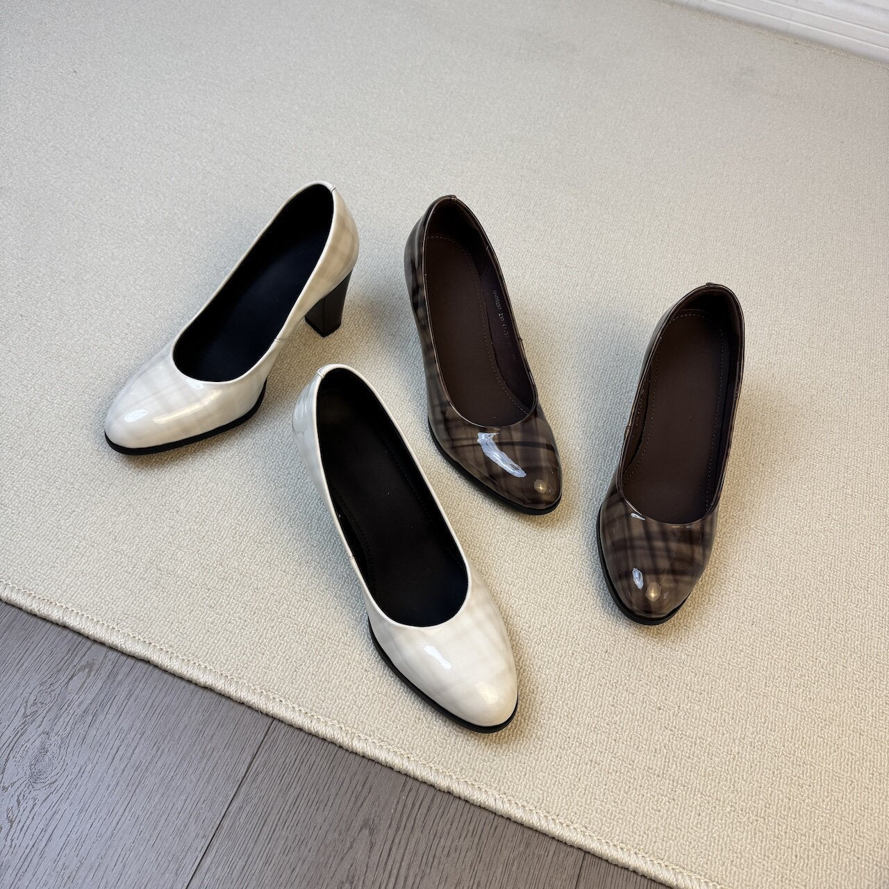 Pattern Brown Shiny Surface French Retro Chunky Round Head Shallow Women's Fashion Shoes