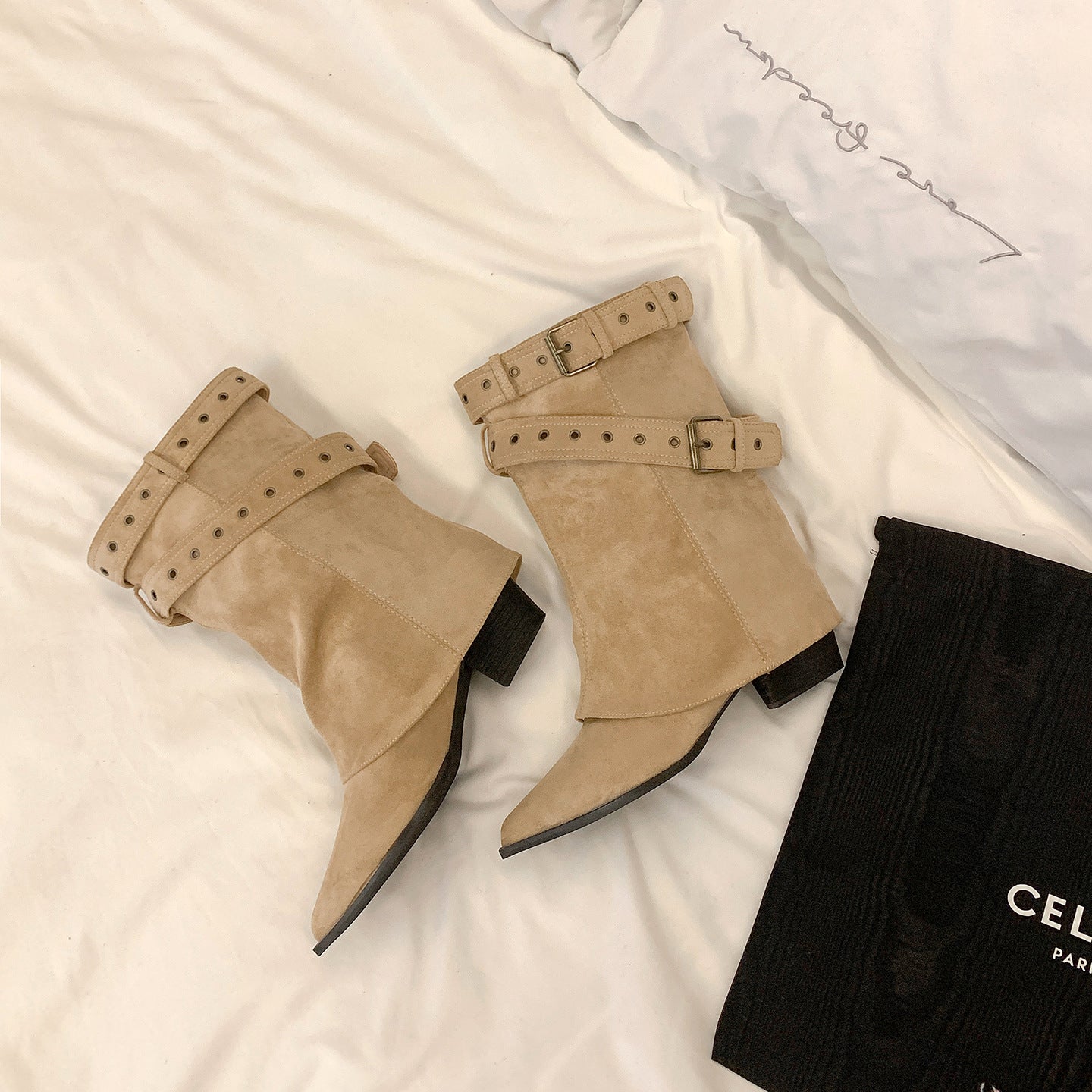 Women's Style Hot Pants Tube Short Chunky Middle Temperament Boots