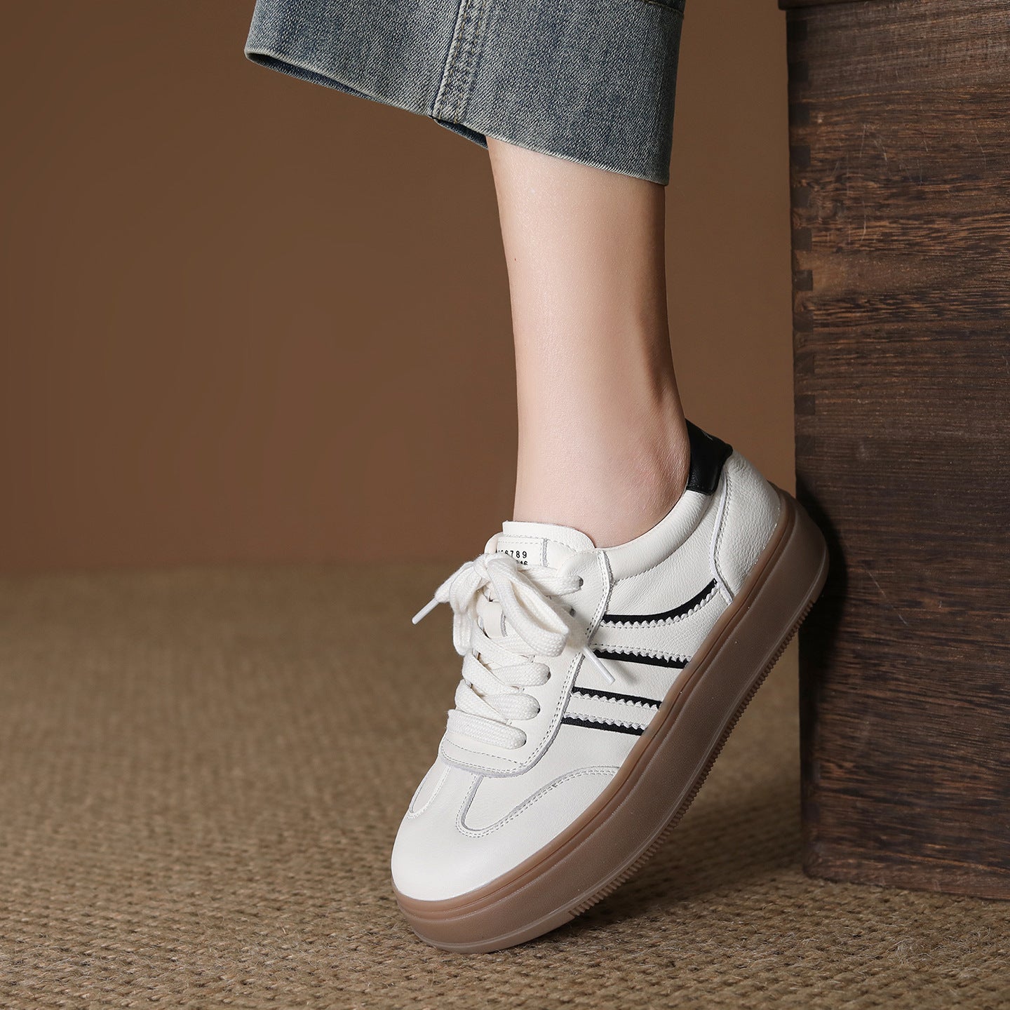 Women's First Layer Cowhide Easy Wear Spring Comfortable Portable Thick-soled German Sneakers