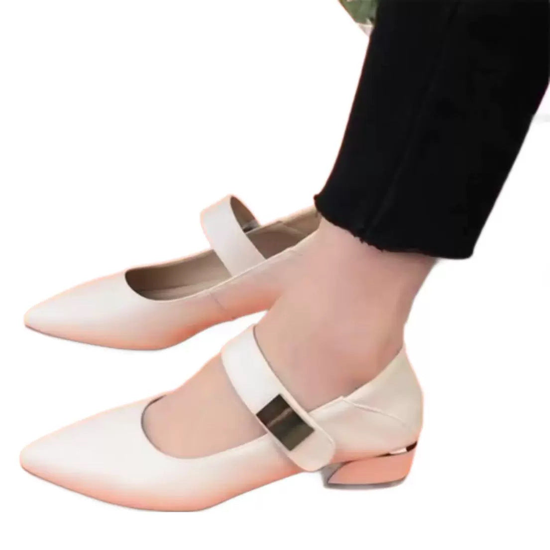 Women's Shallow Mouth Word Buckled Chunky Not Tired Feet Women's Shoes