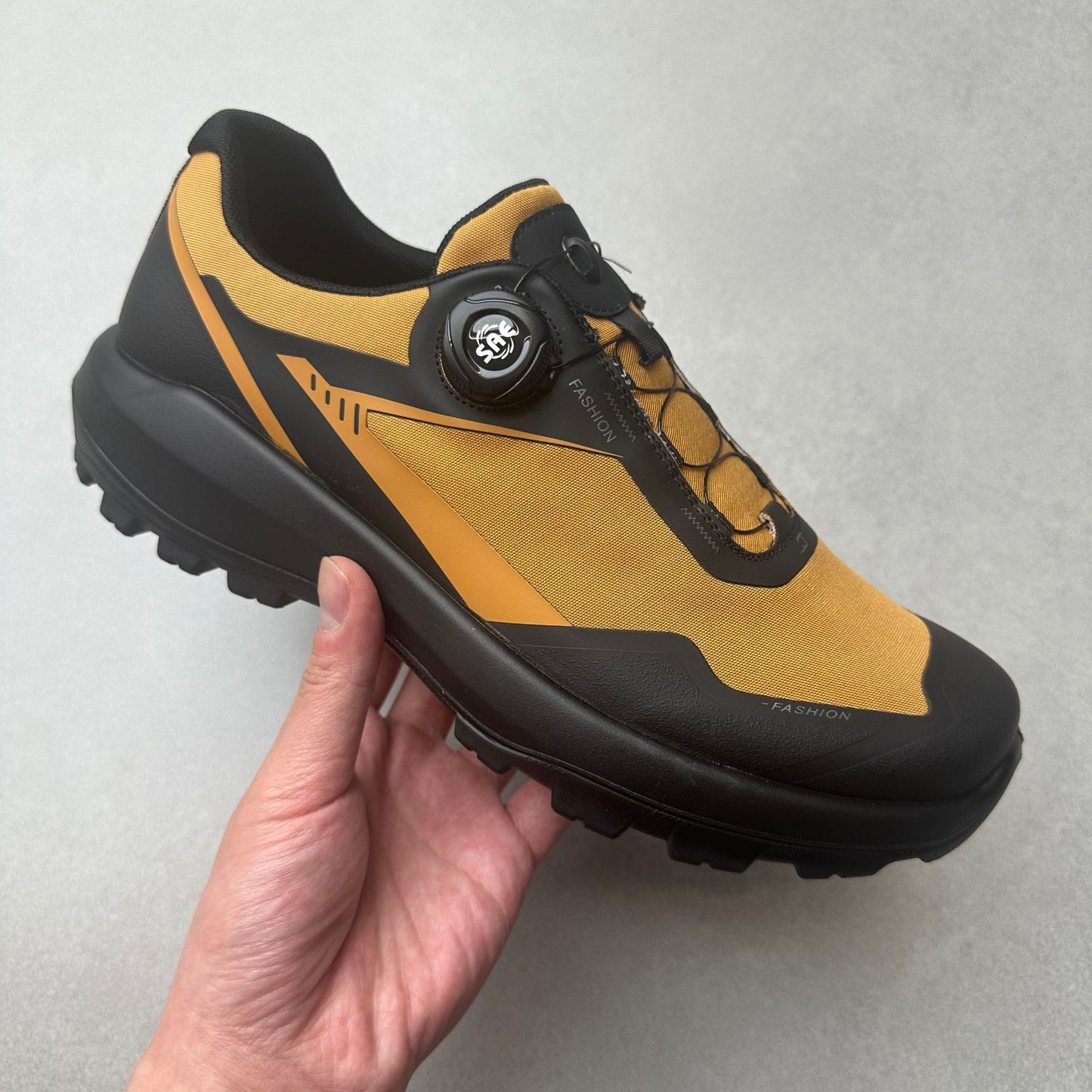 Men's Spring Platform Mesh Surface Walking Breathable Sneakers