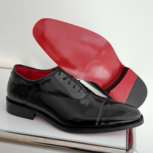 Men's Formal Wear Shiny Patent Red Background Into Men's Casual Leather Shoes