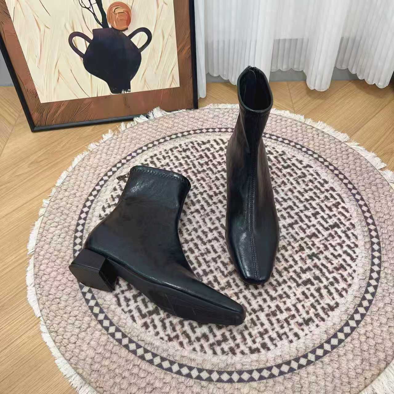 Minimalist Skinny Female Temperament Square Toe Chunky Height Increasing Insole Women's Leather Boots