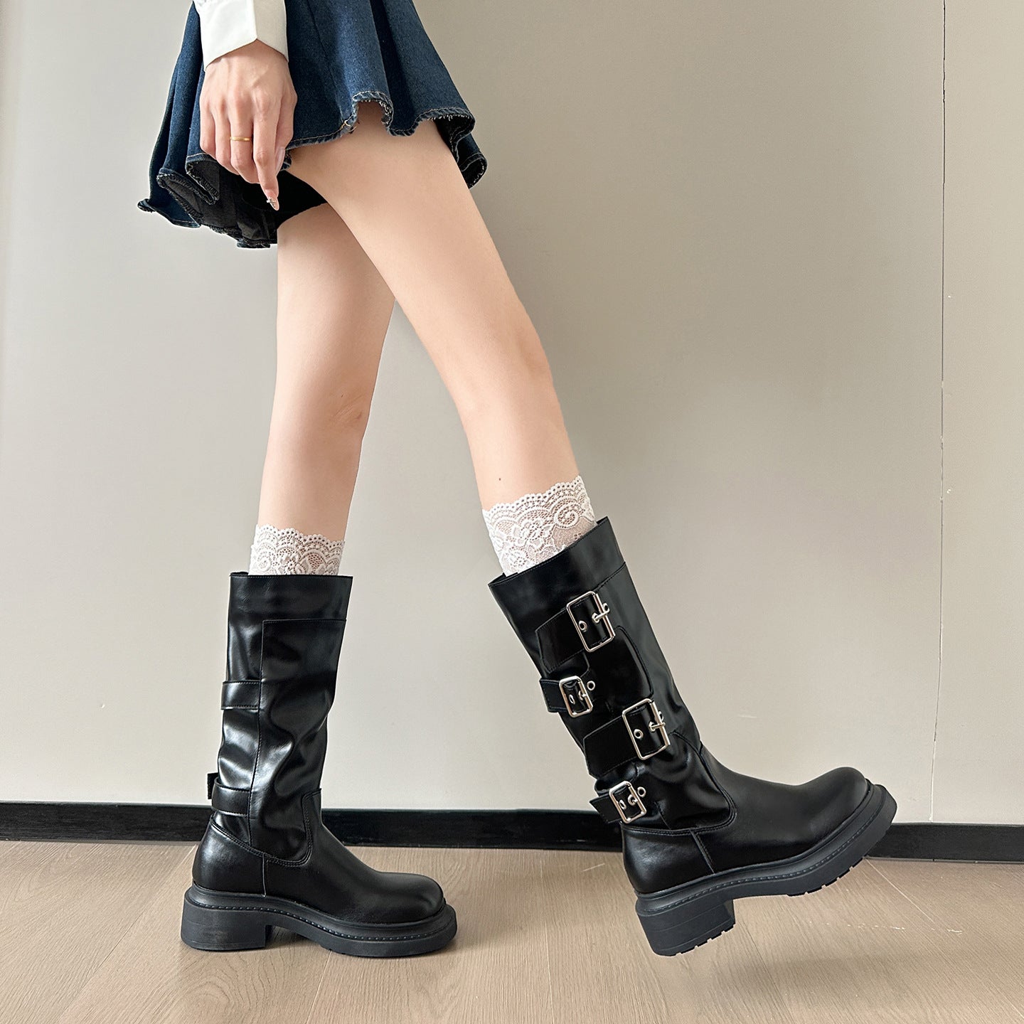Women's Style Tube Knight Belt Buckle Thick Boots