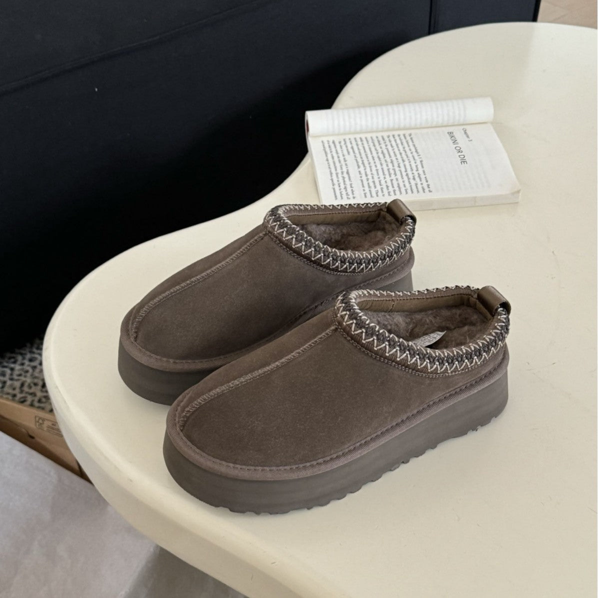 Women's Fur Integrated Thick-soled Ethnic Style Half Thickened Wool Women's Snow Boots