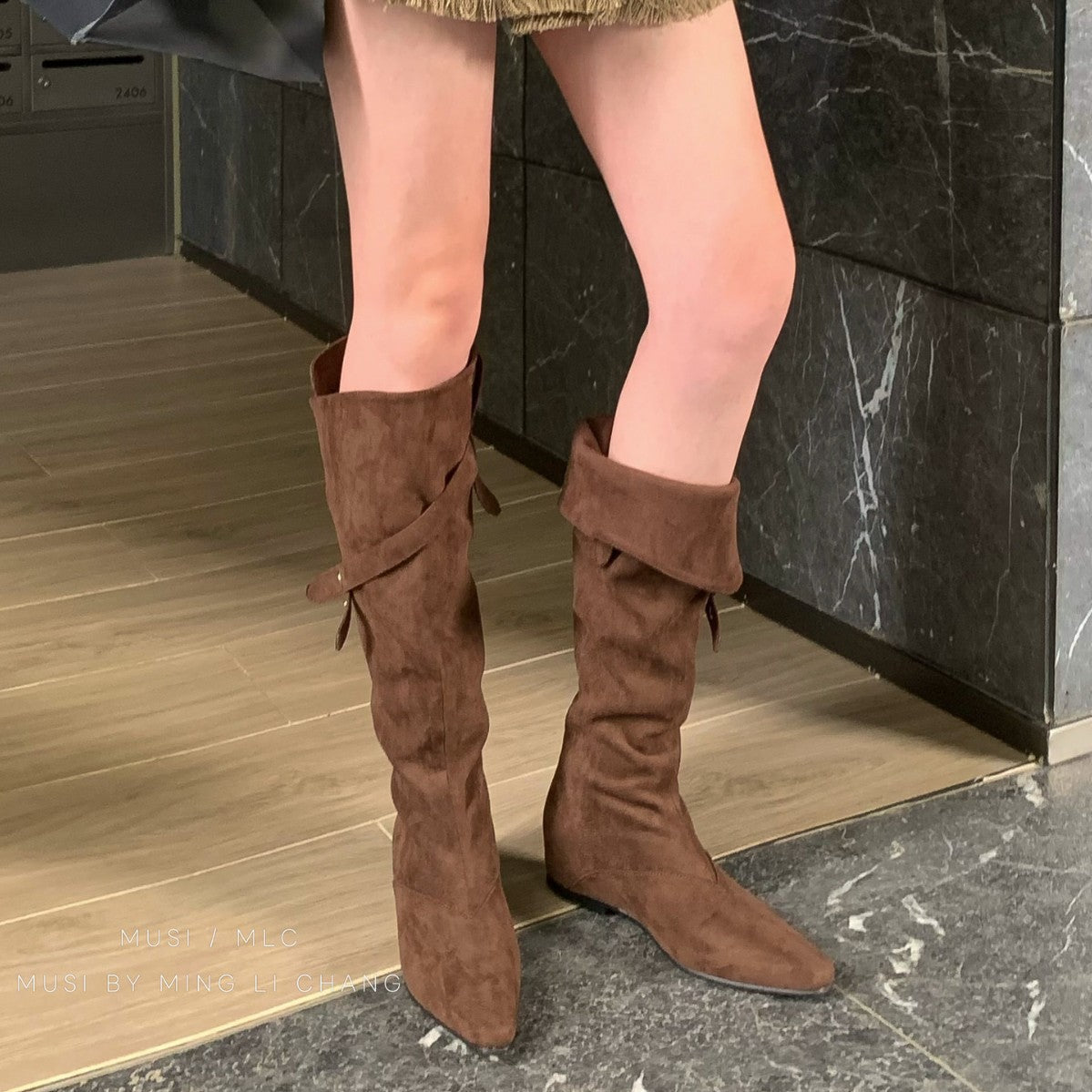 Women's Toe Height Increasing Insole Short Elegant Slimming French Fashion Sexy Boots