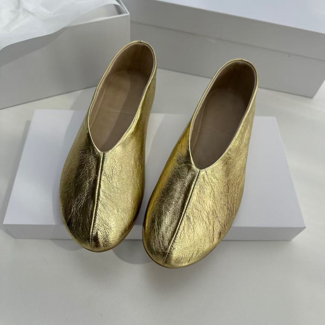 Small Era Niche Retro Soft Surface Sheepskin Shallow Mouth Flat Women's Fashion Shoes