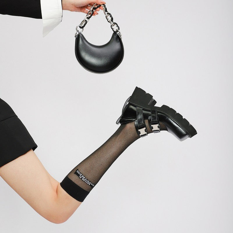 Women's Low-cut Metal Platform Plus Size One Leather Shoes