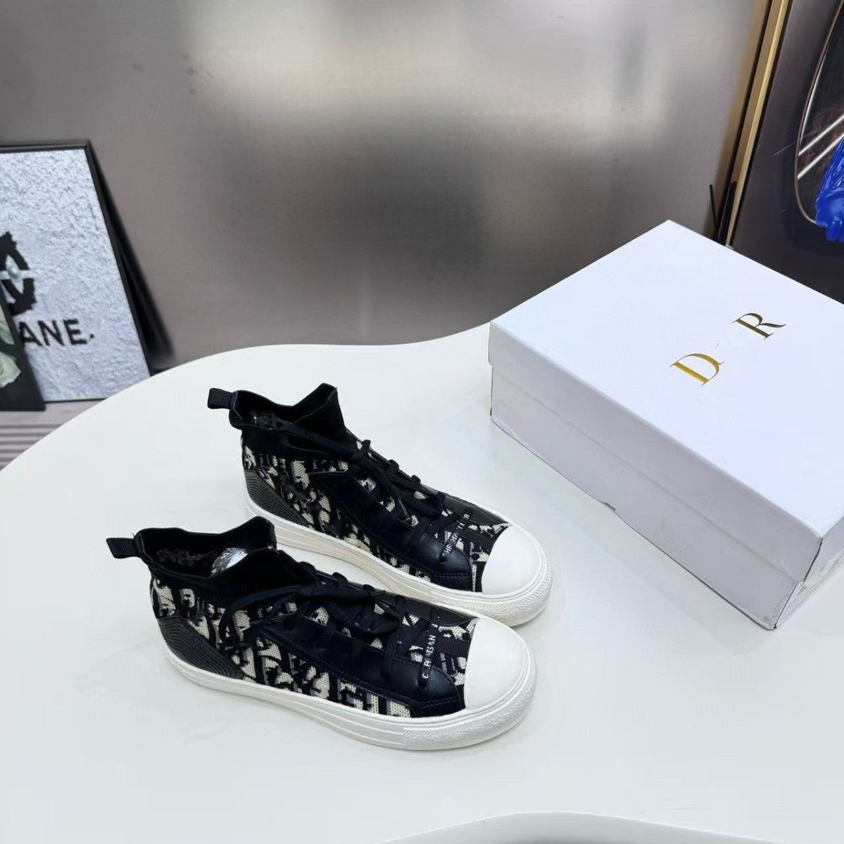 Women's Letter Presbyopic Embroidered Sports Leisure White Canvas Shoes