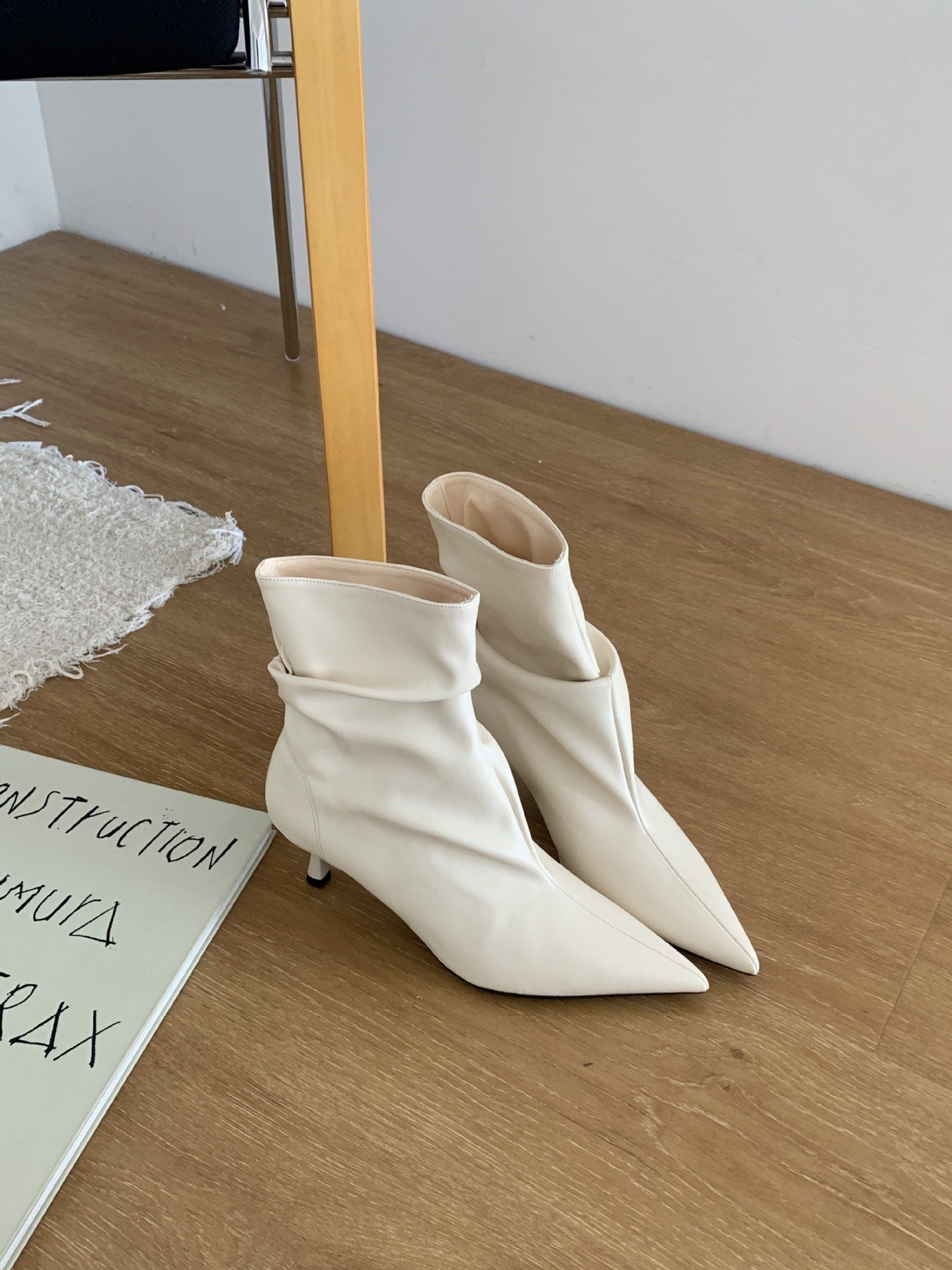 Women's Temperament High Thin Booties Brown Pointed Toe Heels