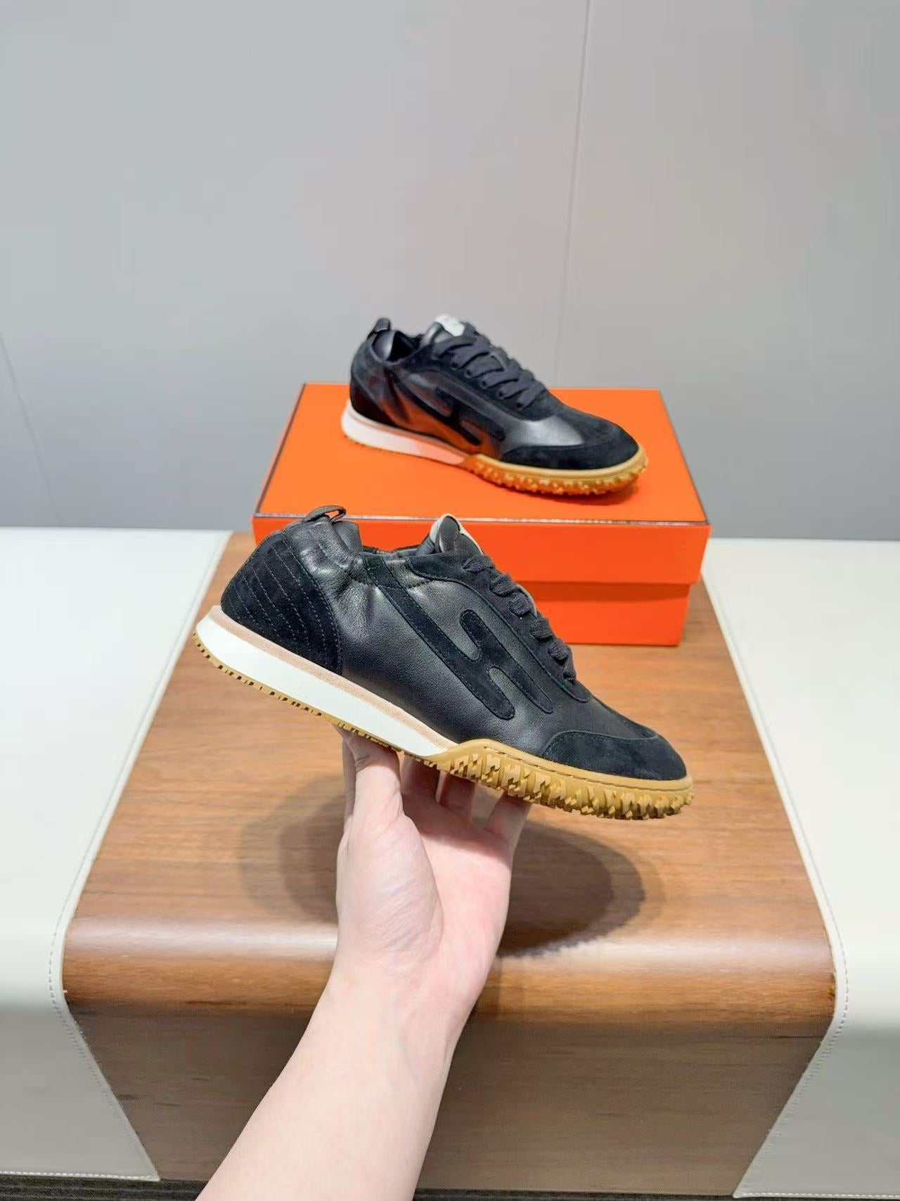 Women's Matching German Training Couple Retro Breathable Women's Casual Shoes