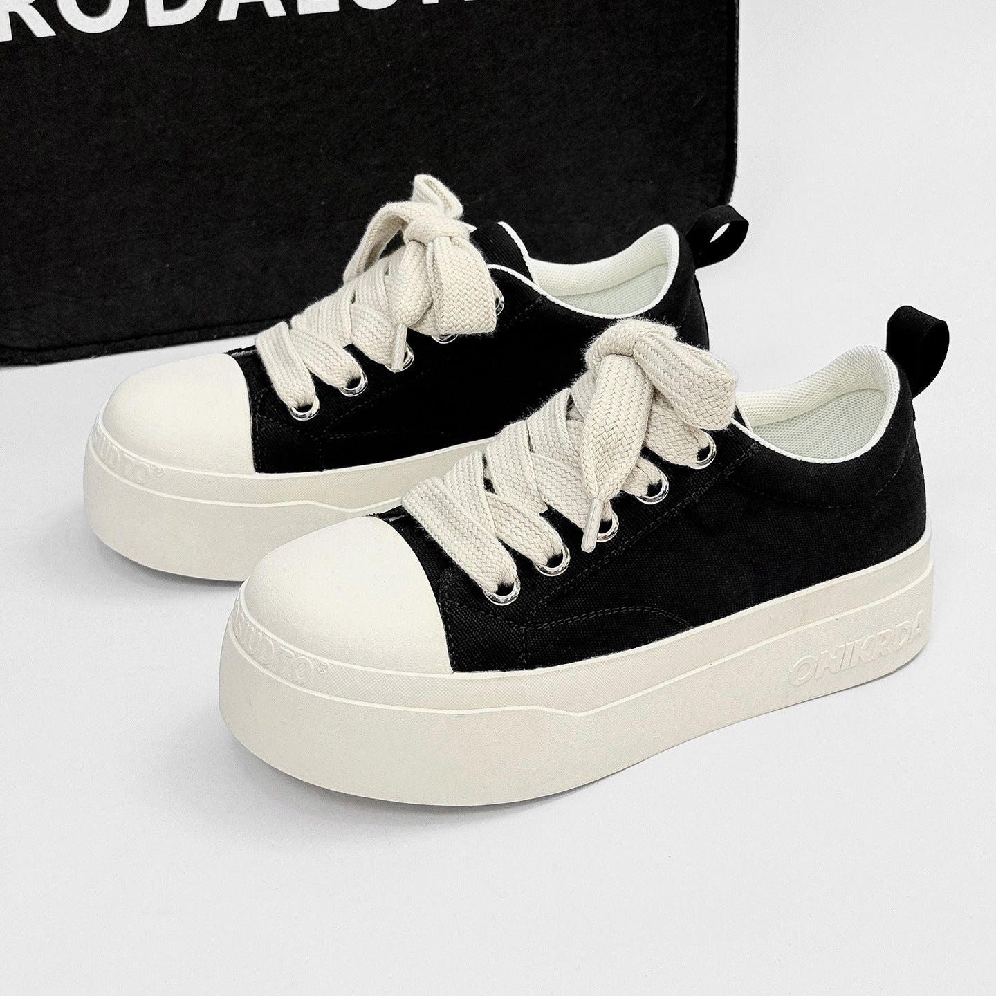 Women's & Men's Thick Sole Height Increasing Niche Couple Men's Canvas Shoes