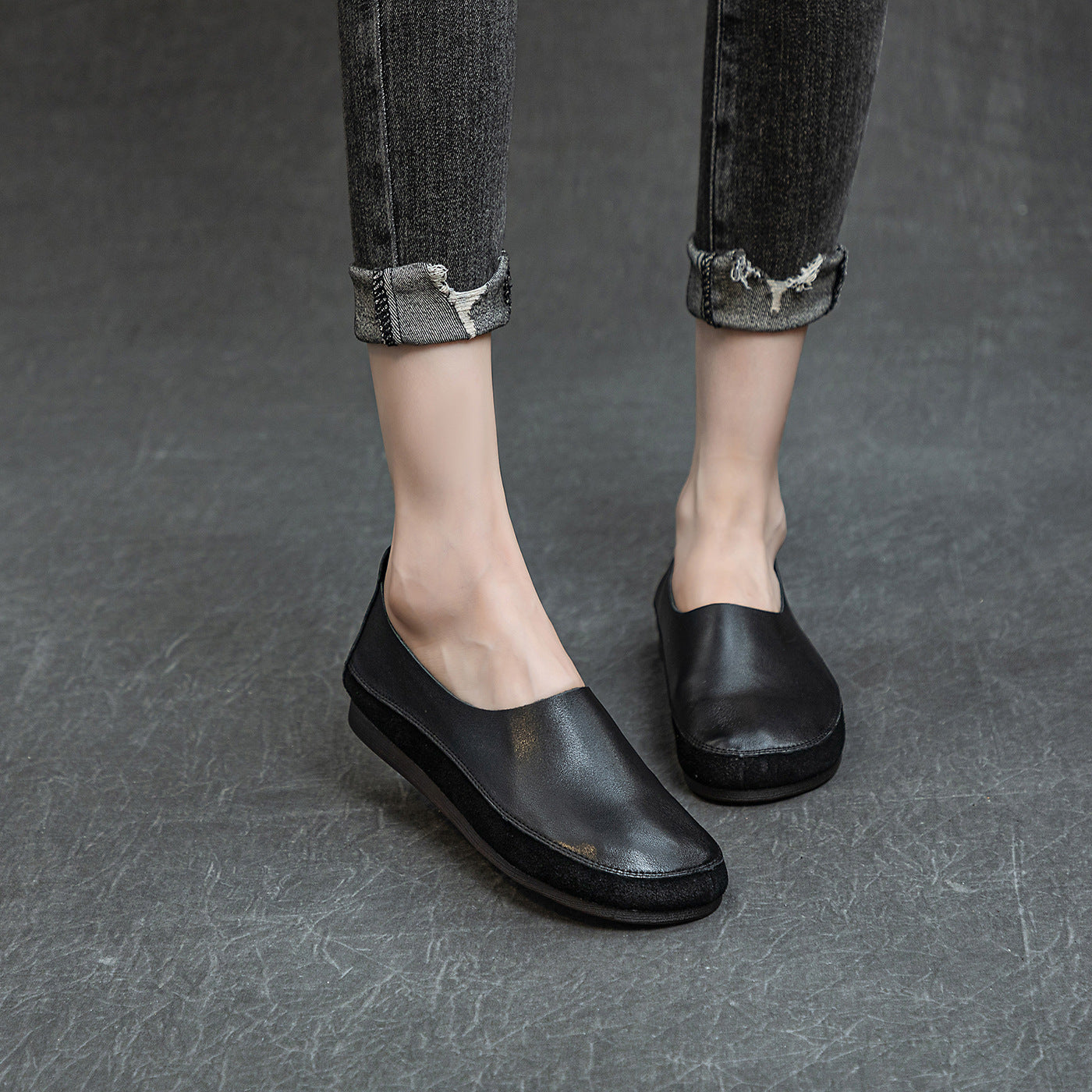 Women's Handmade Autumn Grandma Slip-on Soft Bottom Surface Casual Shoes