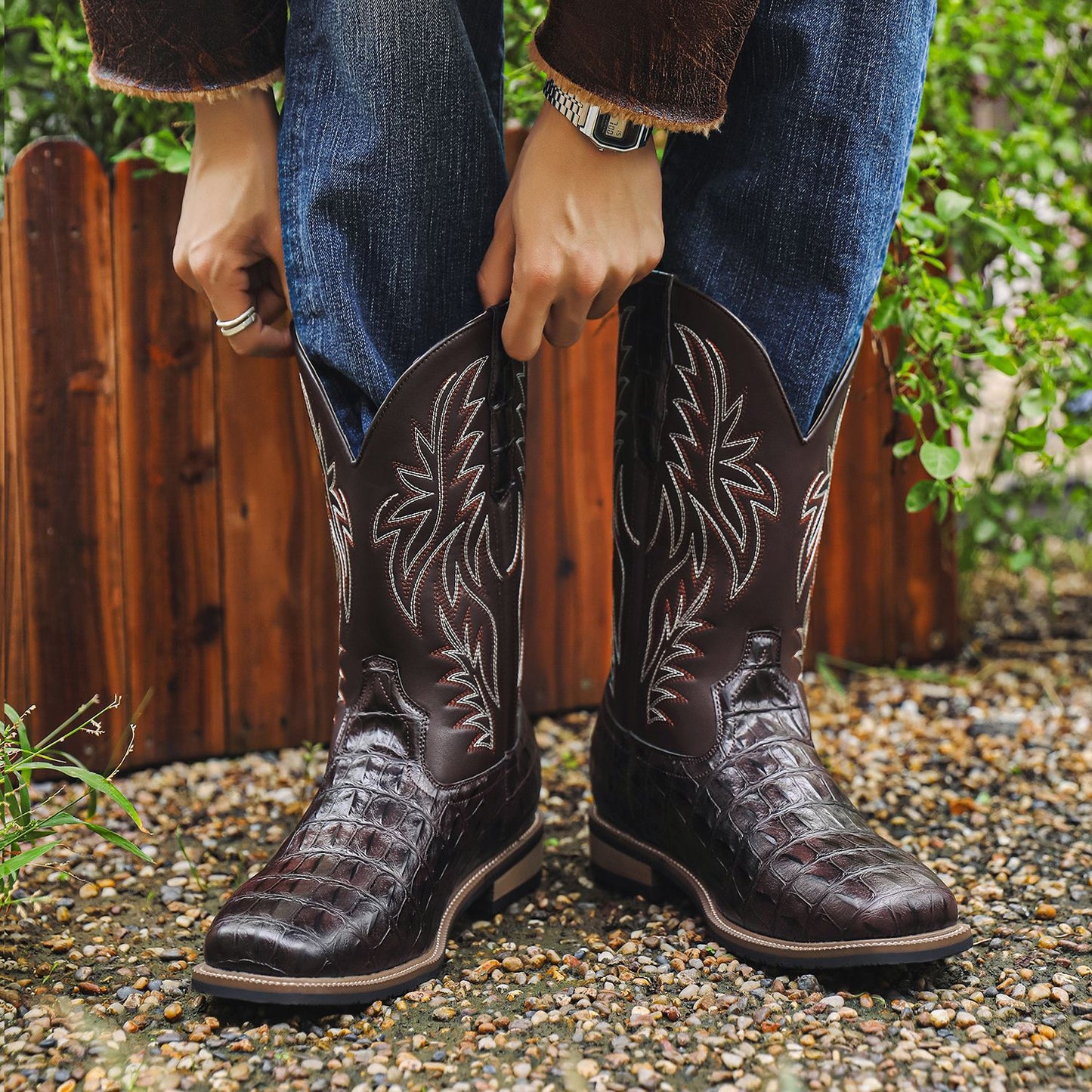 Root Classic Embroidery Retro Wide Head Boots