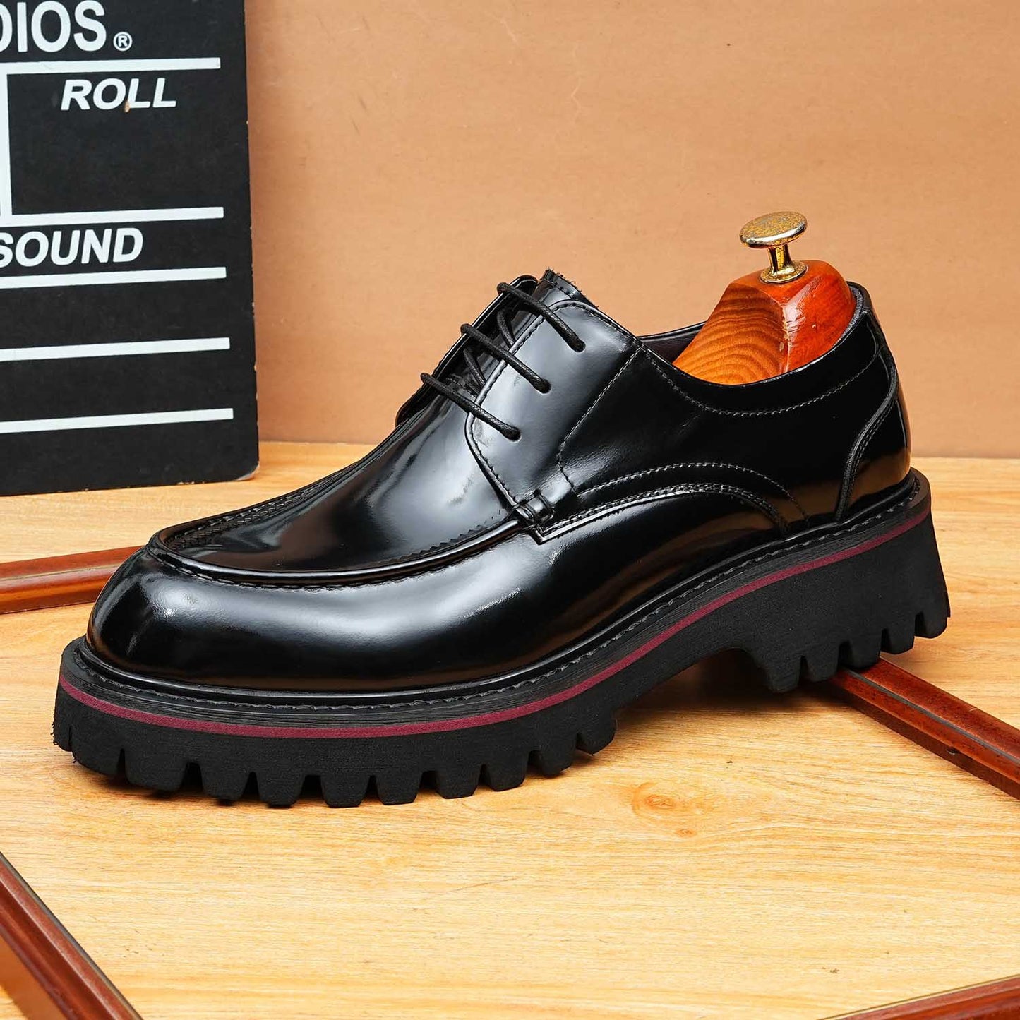 Men's Toe Glossy Formal Wear Business Raise The Bottom Men's Casual Leather Shoes