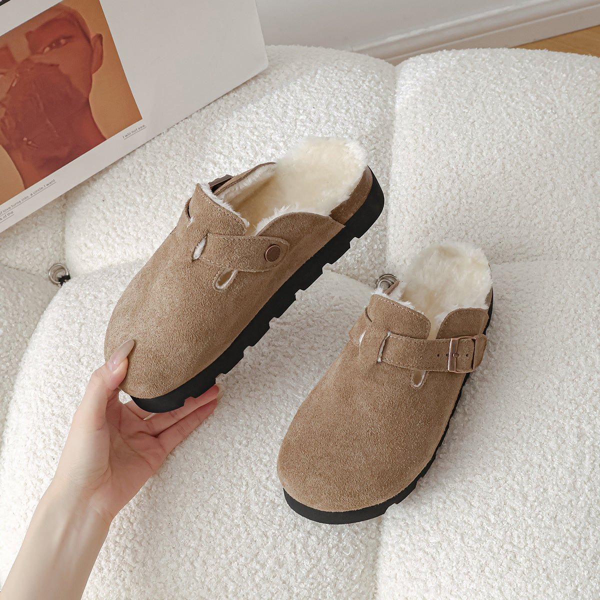 Women's Half Fleece-lined Slip-on Fashion Fluffy Wool Slippers