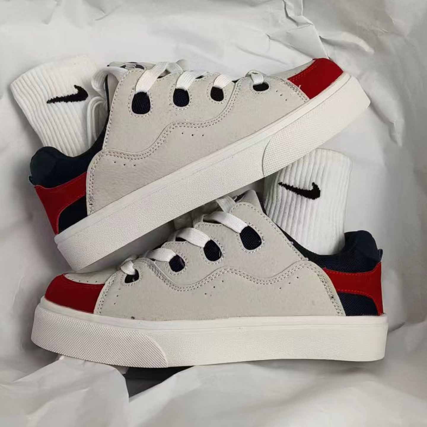 American Retro Skateboard Female Spring Leisure Sneakers