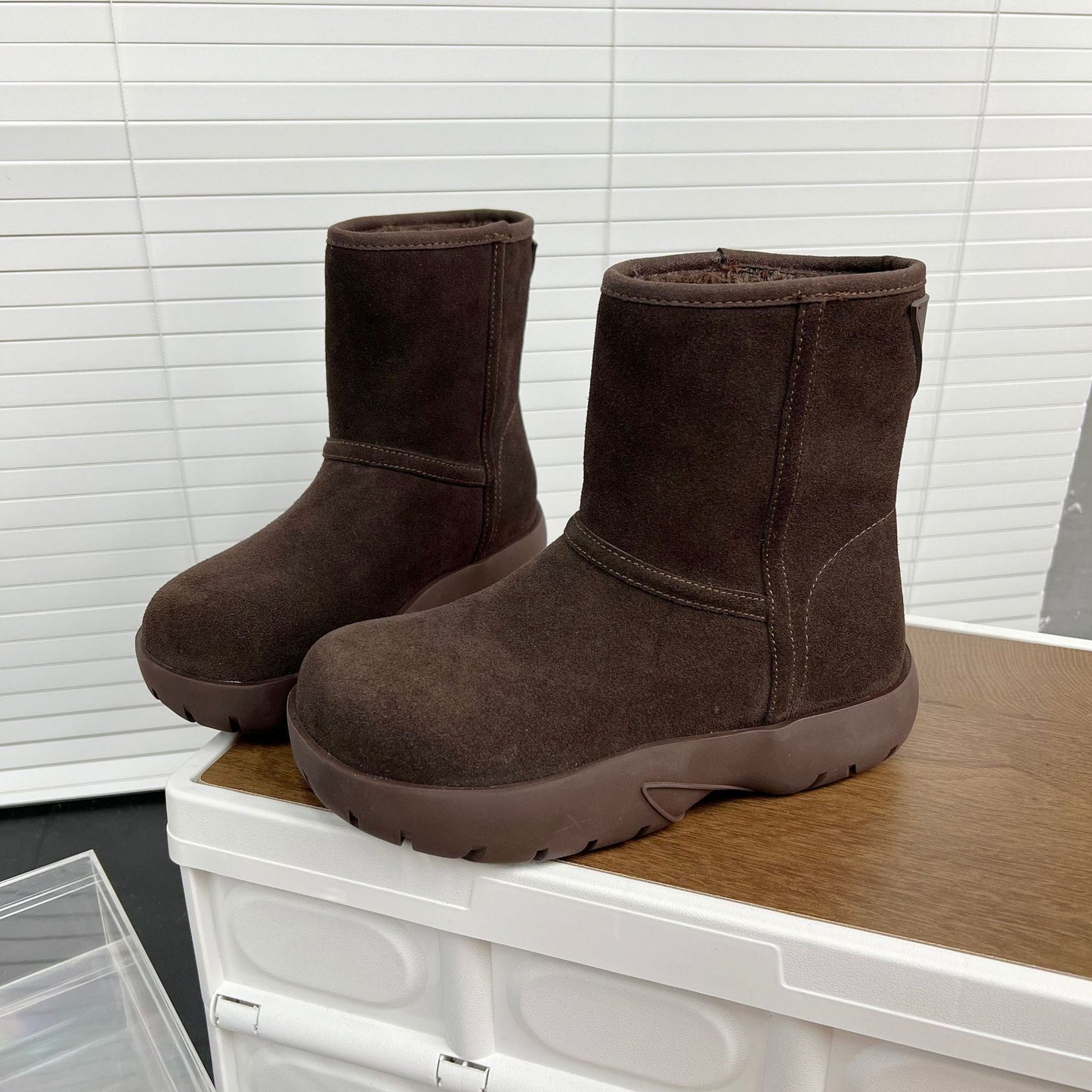 Fashion Female Winter Round Head Soft Bottom Wild Snow Boots