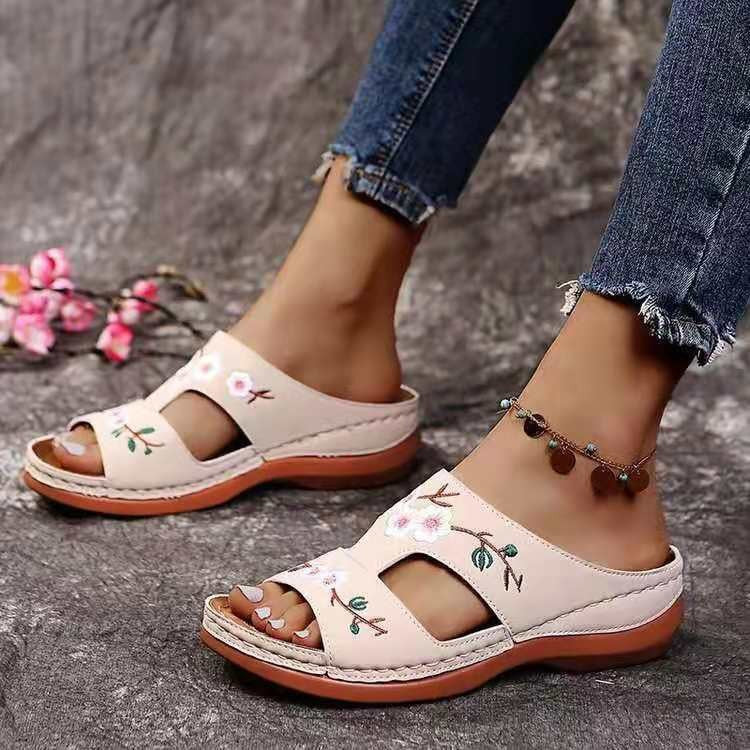 Women's Summer Seaside Outdoor Wedge Flower Beach Sandals