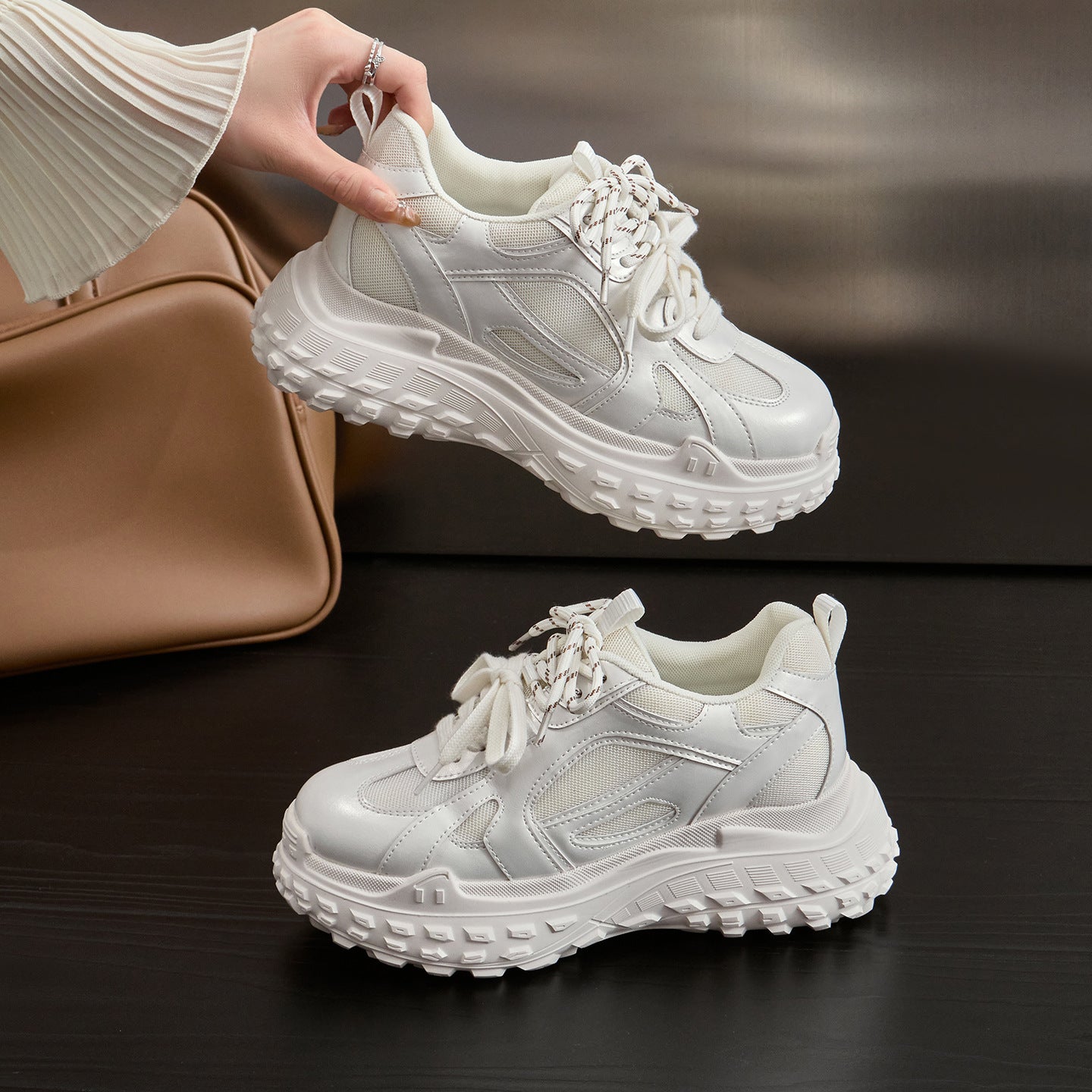 Women's Height Increasing Insole Mesh Breathable Dad Small Size Thick Bottom Women's Sports Shoes