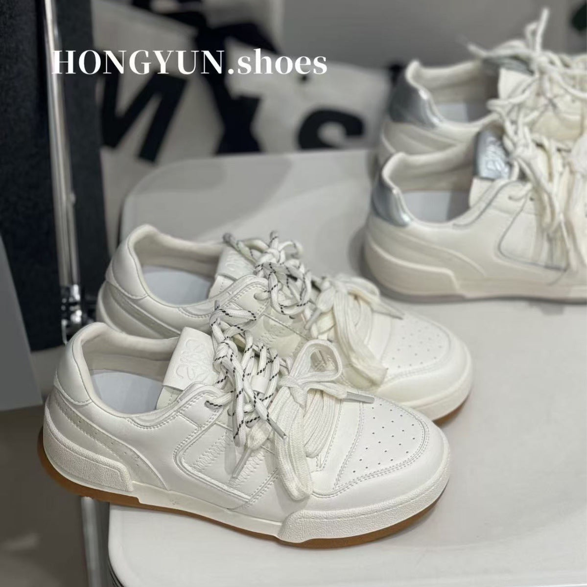 Women's Red Rhyme Thick Bottom Early Spring Flat Four Versatile Classic Women's Casual Shoes