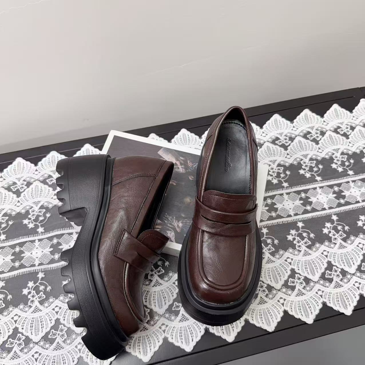 Women's Increasing Insole Thick High Platform Black Leather Shoes