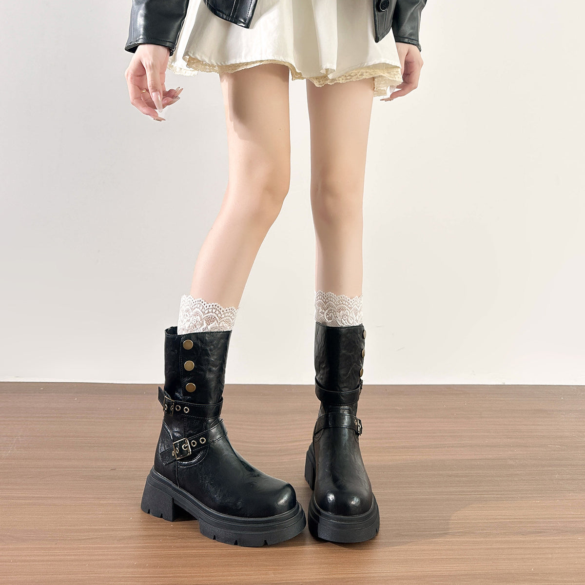 Women's British Style Martin Thick Bottom Retro Ankle Back Zip Middle Women's Leather Boots
