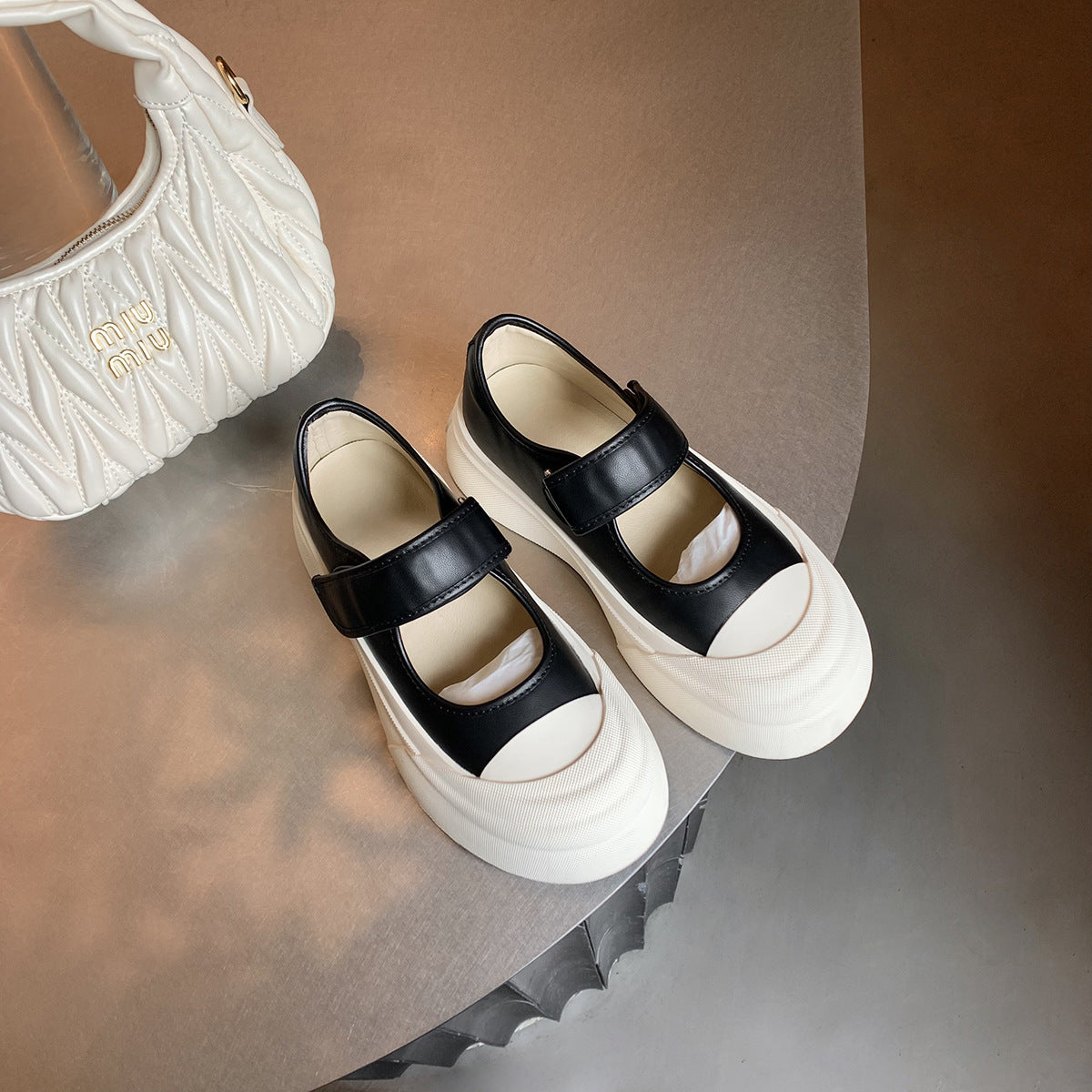 Women's Size To Velcro Big Head Muffin Platform Height Increasing Round Women's Casual Shoes