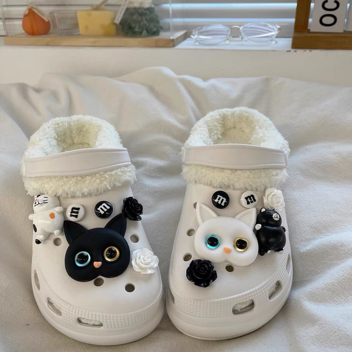 Women's Winter Fleece-lined Warm Cute Couple Cotton Home Women's Shoes