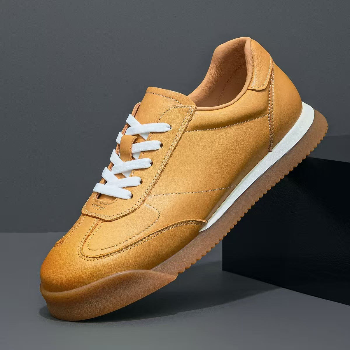 Men's First Layer Cowhide Solid Color Autumn Soft Bottom Men's Casual Shoes