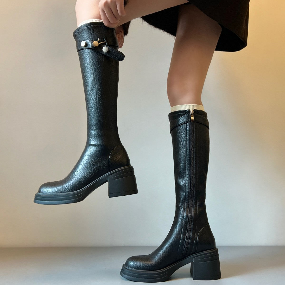 Women's High Skinny Leg Round Toe Slimming Knight Women's Leather Boots